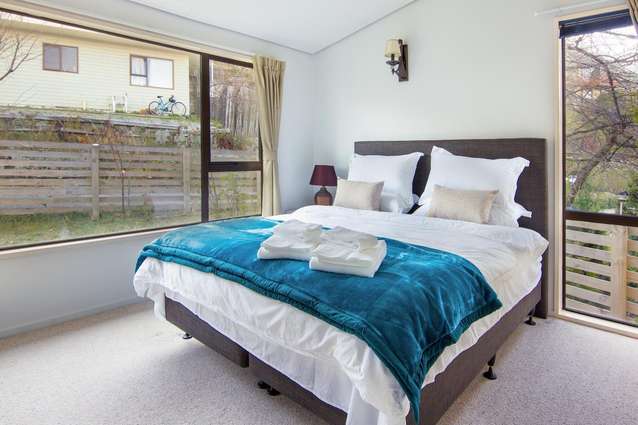 Earnslaw Villa With Lake View Queenstown Eksteriør bilde