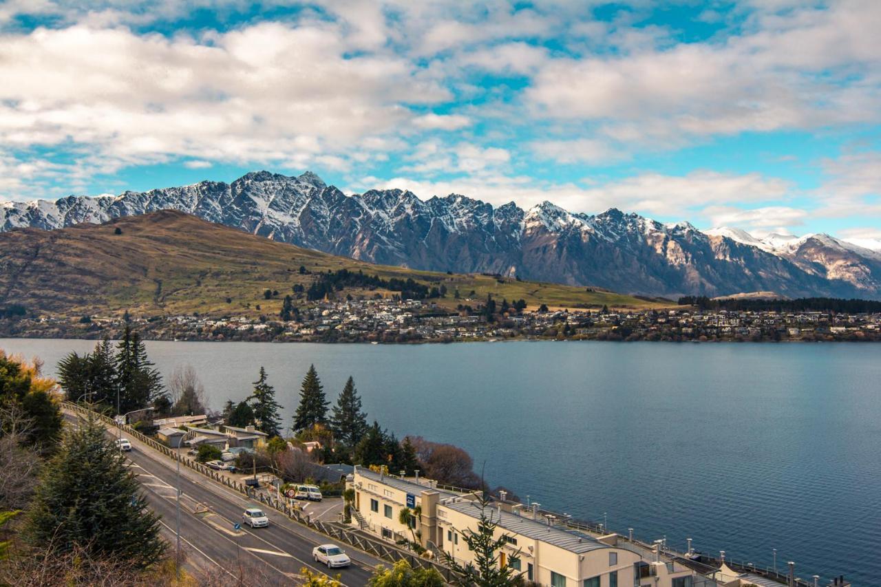Earnslaw Villa With Lake View Queenstown Eksteriør bilde